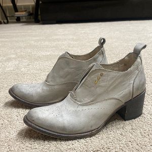 Freebird Sadie ice size 10